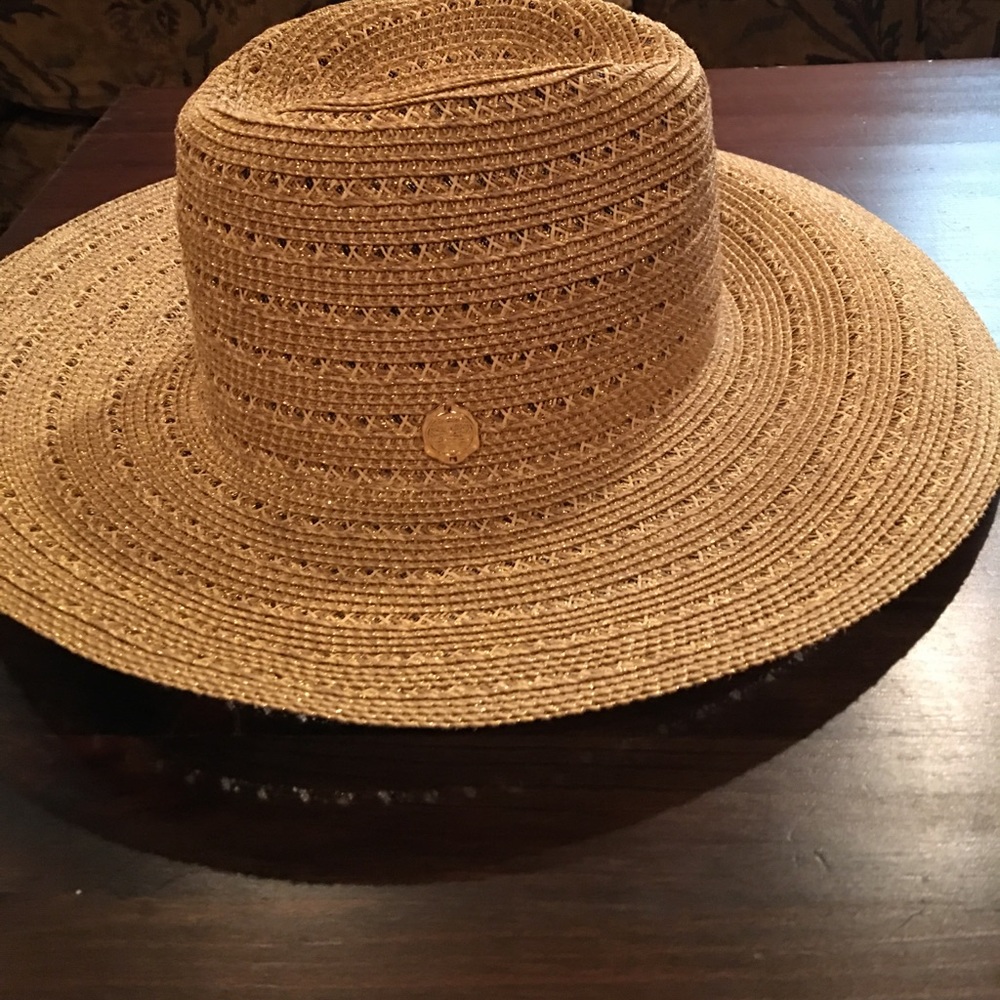 NWT Vince Camuto beach straw hat